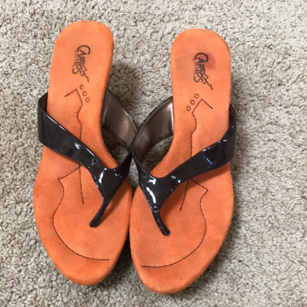 CARLOS SANTANA Size 9.5 wedge sandals